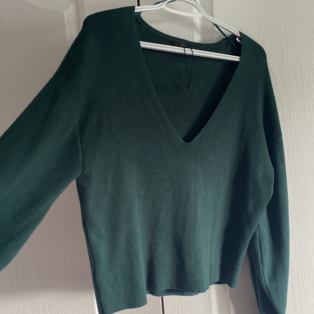 Dynamite Sweater - Picture 4 of 4